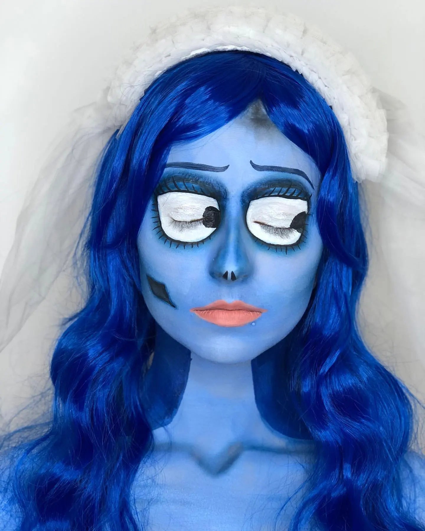  Buy Diamond FX 30g Face Paint Cake - Essential Dark Blue and professional face & body paint for beginners in Australia. Where to buy face paint near me. 